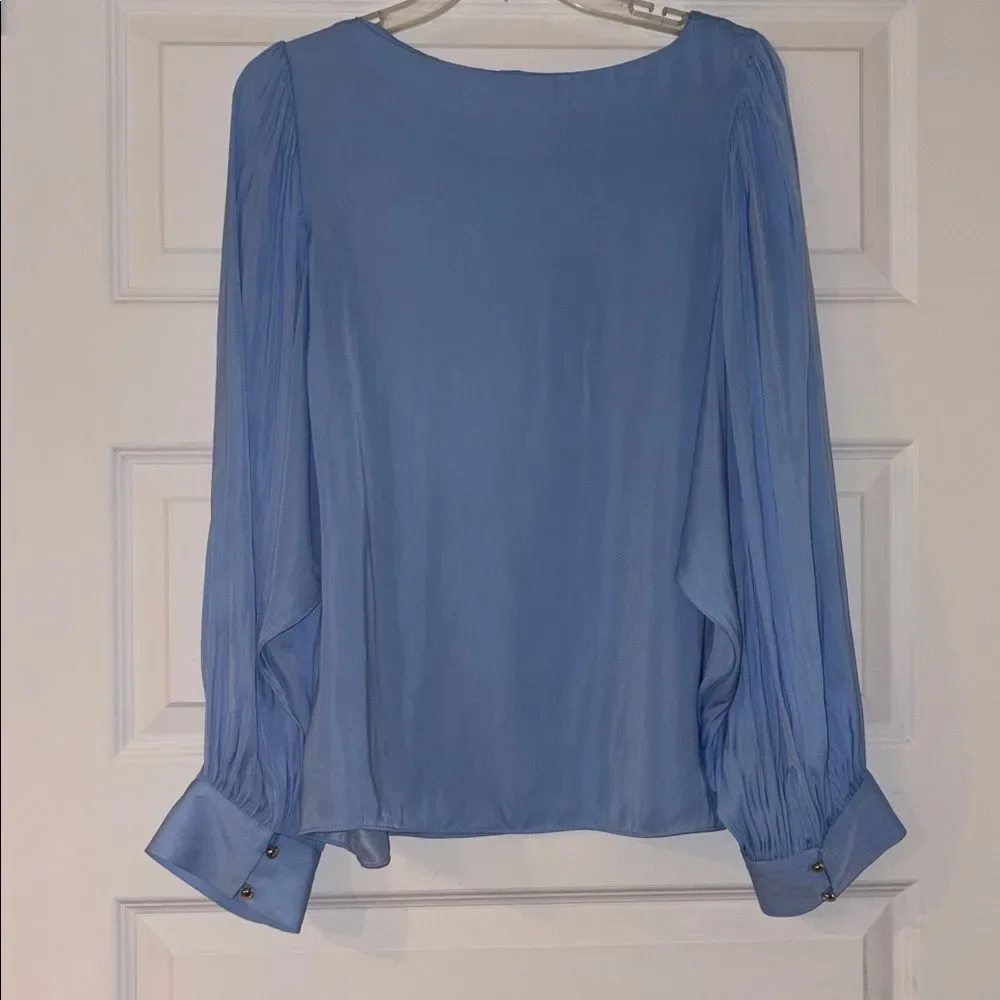 Lilly Pulitzer Maisel Top in light blue periwinkle